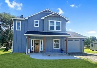 701 S Hudson Street S, Flatonia, TX 78941
