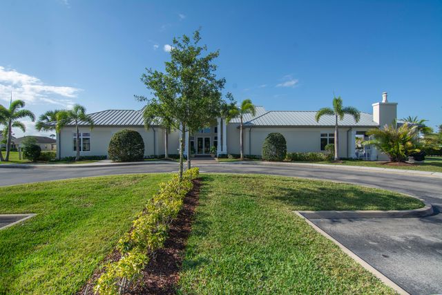 5932 Spicewood Lane, Vero Beach, FL 32966