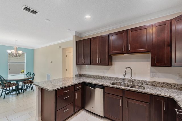 5932 Spicewood Lane, Vero Beach, FL 32966