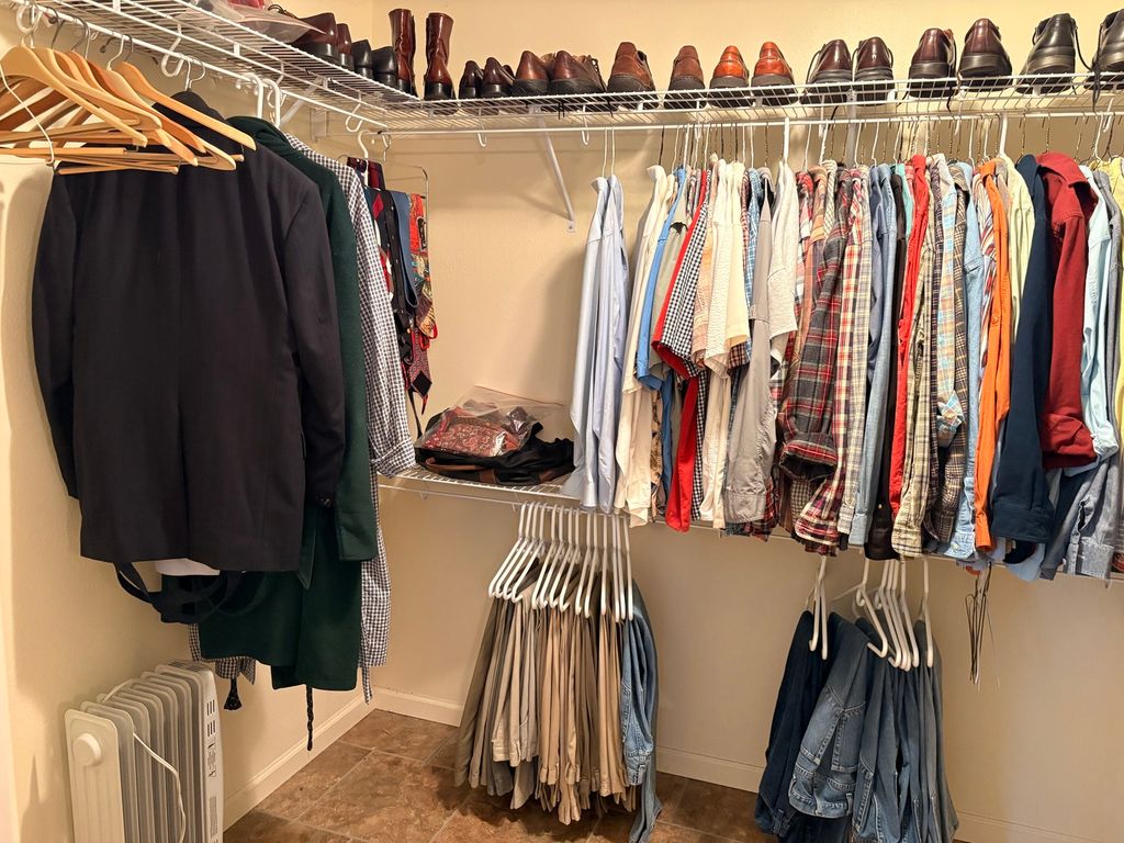 Image 19 of property listing at 605 Oakdale Drive, Centralia, IL 62801