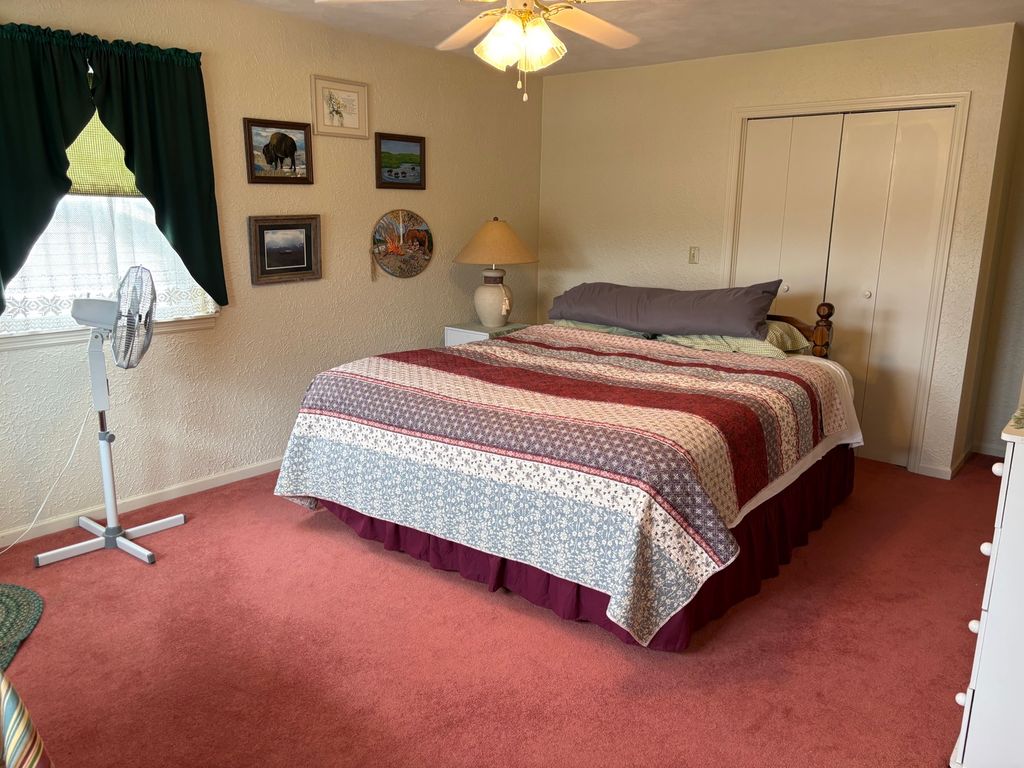 Image 23 of property listing at 605 Oakdale Drive, Centralia, IL 62801