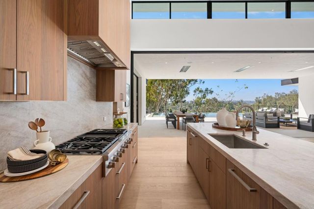 5471 73 La Crescenta, Rancho Santa Fe, CA 92067