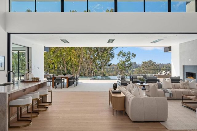 5471 73 La Crescenta, Rancho Santa Fe, CA 92067