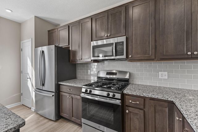 7683 Anthony Place, Victoria, MN 55386