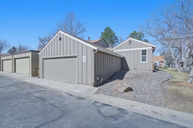 8862 E Amherst Drive A, Denver, CO 80231