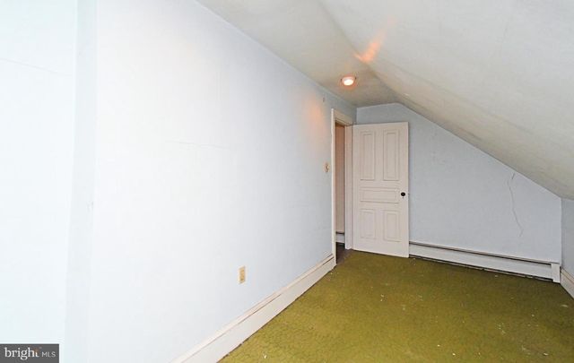 54 W CHESTNUT ST, Souderton, PA 18964