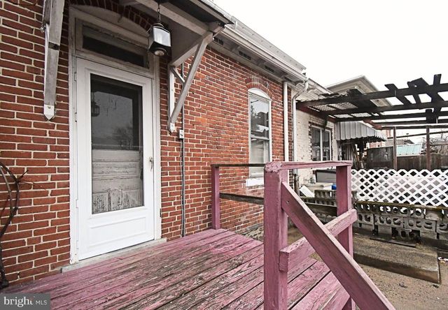 54 W CHESTNUT ST, Souderton, PA 18964