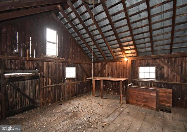 54 W CHESTNUT ST, Souderton, PA 18964