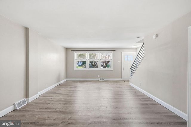 407 BERGEN ST, Gloucester City, NJ 08030