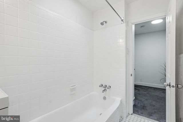 407 BERGEN ST, Gloucester City, NJ 08030