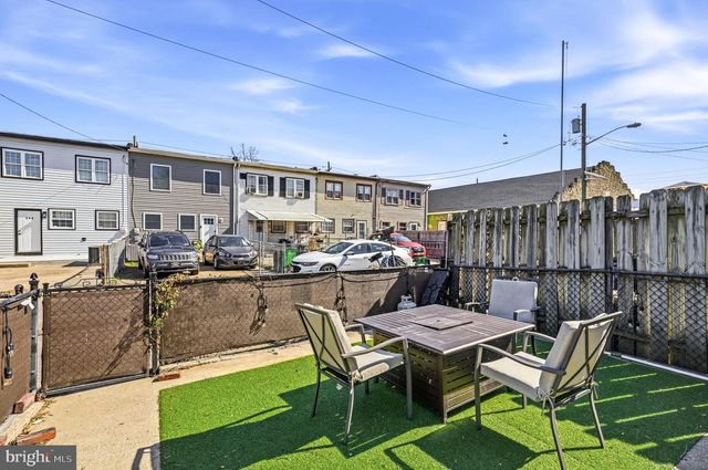 407 BERGEN ST, Gloucester City, NJ 08030