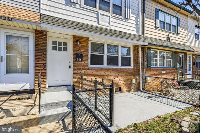 407 BERGEN ST, Gloucester City, NJ 08030