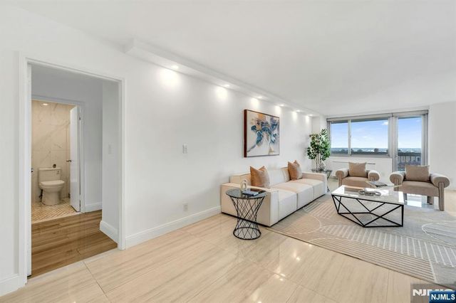 1600 Parker Avenue 30D, Fort Lee, NJ 07024