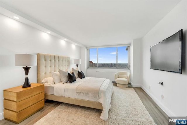 1600 Parker Avenue 30D, Fort Lee, NJ 07024