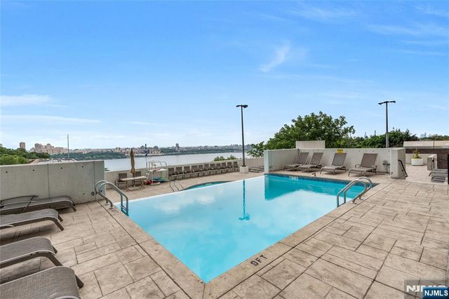 1600 Parker Avenue 30D, Fort Lee, NJ 07024