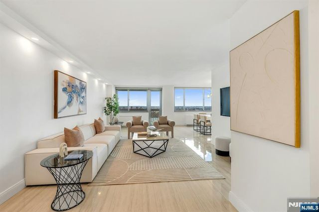 1600 Parker Avenue 30D, Fort Lee, NJ 07024