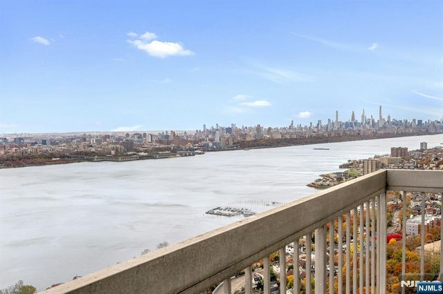 1600 Parker Avenue 30D, Fort Lee, NJ 07024