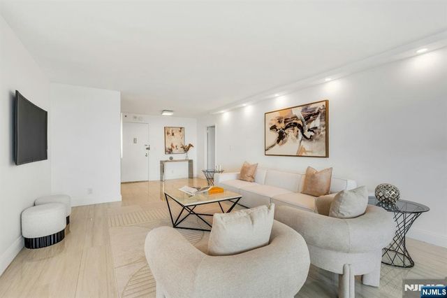 1600 Parker Avenue 30D, Fort Lee, NJ 07024