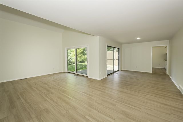 1 Westbury Court, Ann Arbor, MI 48105