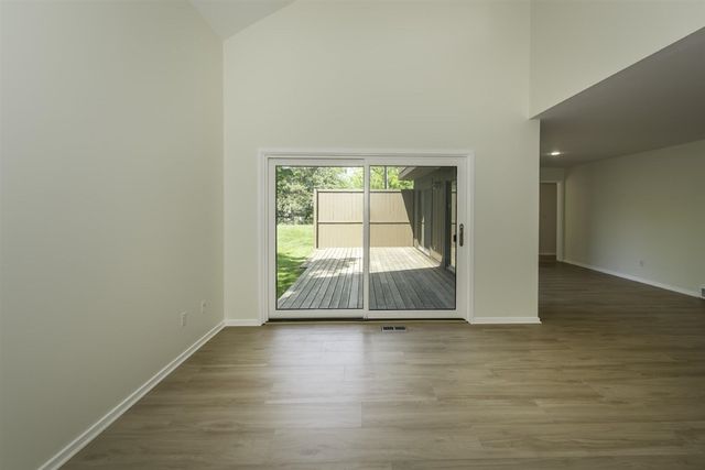 1 Westbury Court, Ann Arbor, MI 48105