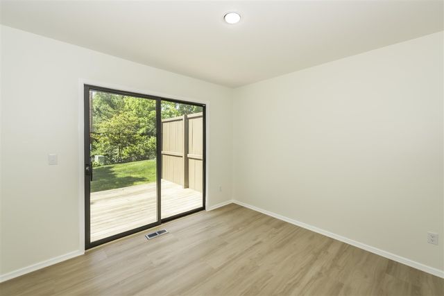 1 Westbury Court, Ann Arbor, MI 48105