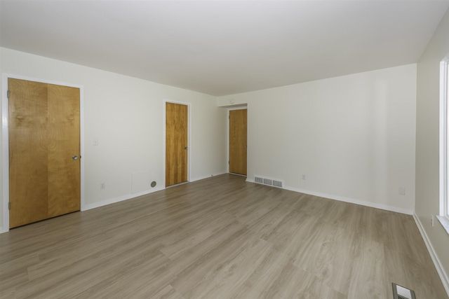 1 Westbury Court, Ann Arbor, MI 48105