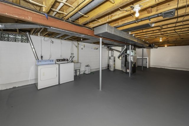1 Westbury Court, Ann Arbor, MI 48105