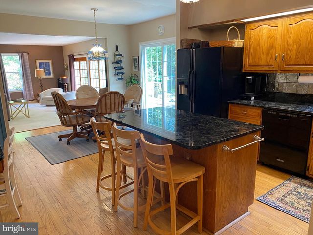 111 WILDERNEST LN, Port Matilda, PA 16870