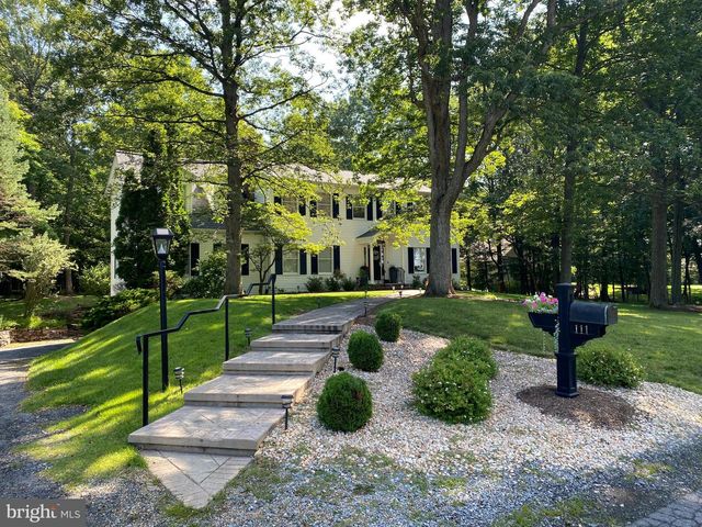 111 WILDERNEST LN, Port Matilda, PA 16870