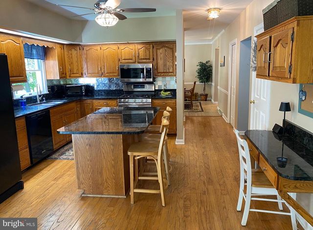 111 WILDERNEST LN, Port Matilda, PA 16870