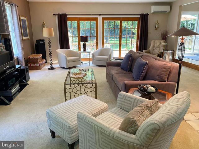 111 WILDERNEST LN, Port Matilda, PA 16870