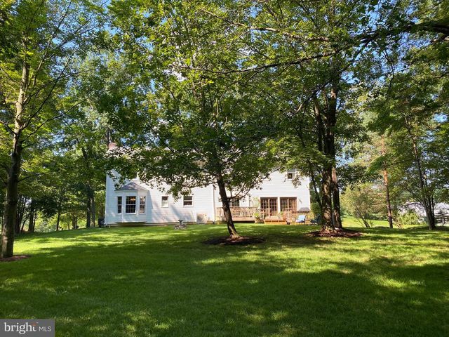 111 WILDERNEST LN, Port Matilda, PA 16870