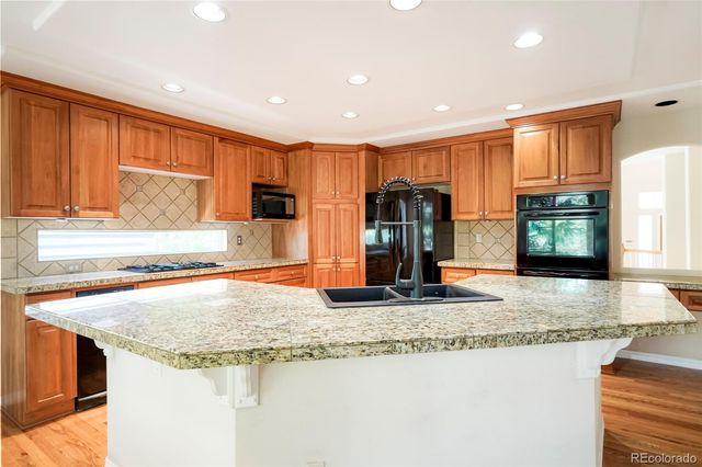 10473 Grizzly Gulch, Highlands Ranch, CO 80129