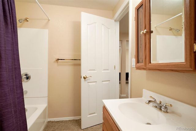 10473 Grizzly Gulch, Highlands Ranch, CO 80129