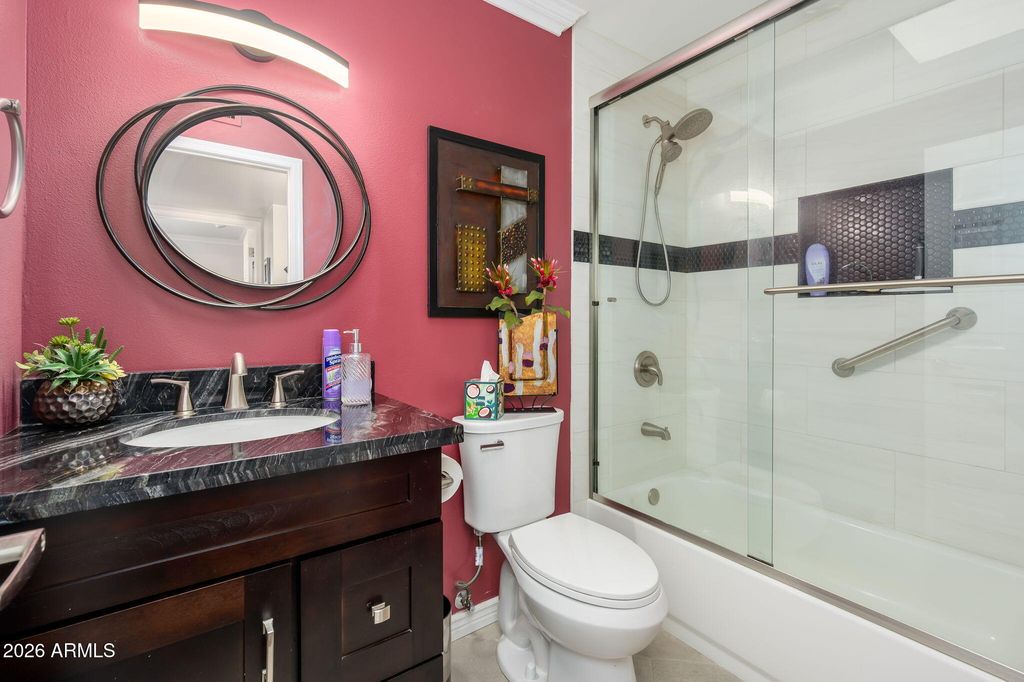 Image 25 of property listing at 10415 W DESERT FOREST Circle, Sun City, AZ 85351