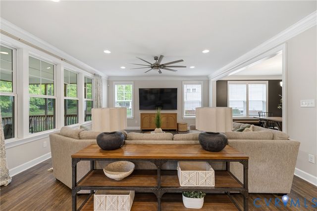 12285 Porsche Dr, Glen Allen, VA 23059