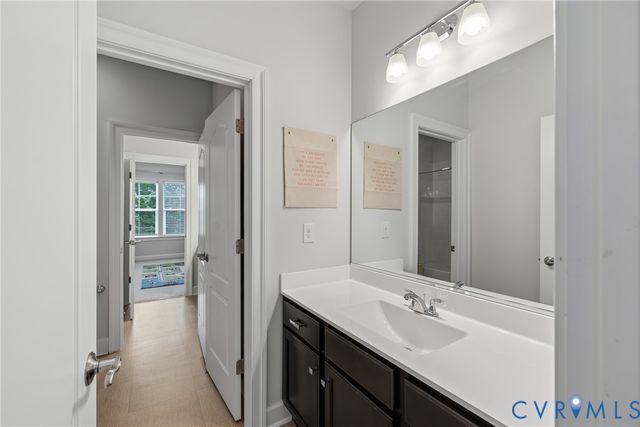 12285 Porsche Dr, Glen Allen, VA 23059