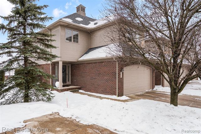 47630 Lorie Lane, New Baltimore, MI 48047