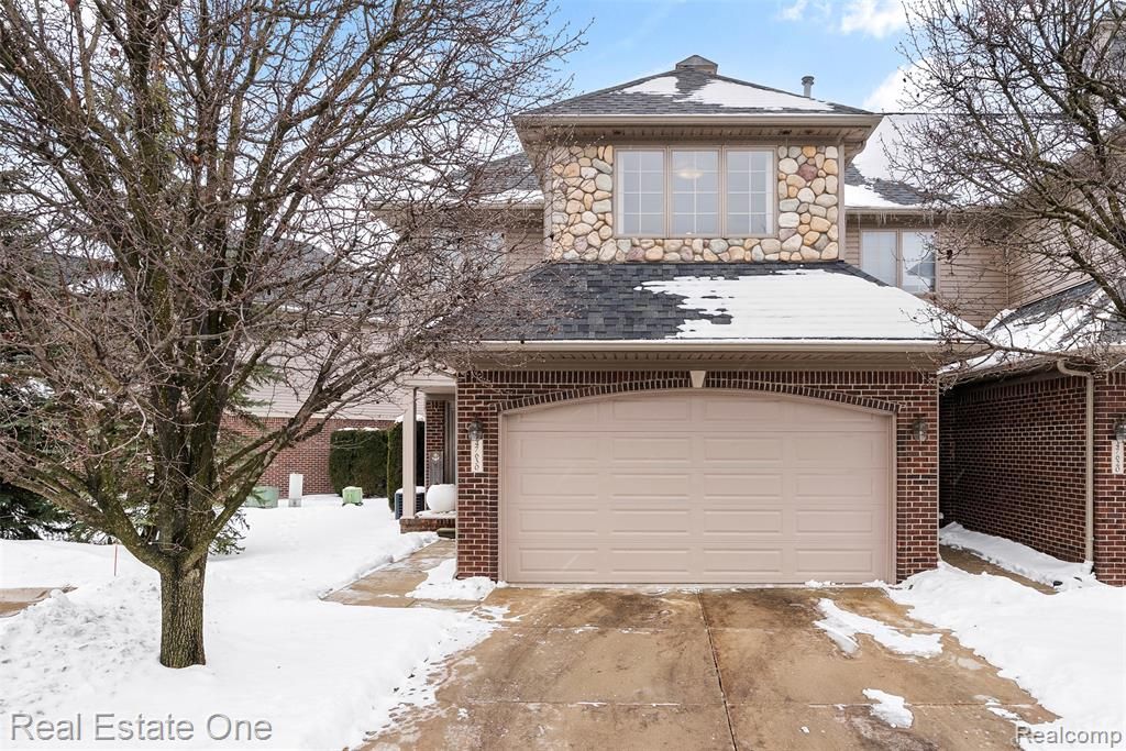 47630 Lorie Lane, New Baltimore, MI 48047