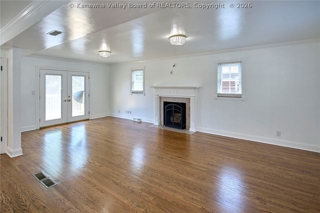 820 Carroll Road, Charleston, WV 25314