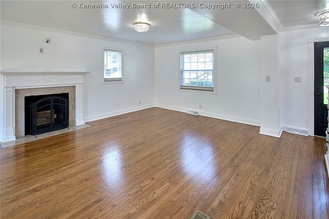 820 Carroll Road, Charleston, WV 25314