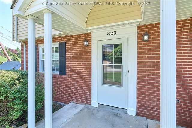 820 Carroll Road, Charleston, WV 25314