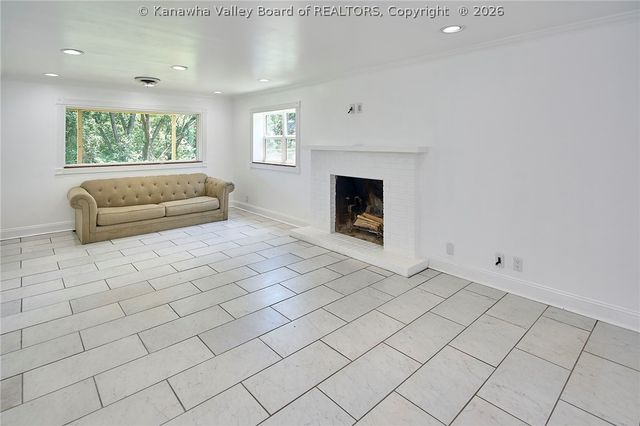 820 Carroll Road, Charleston, WV 25314