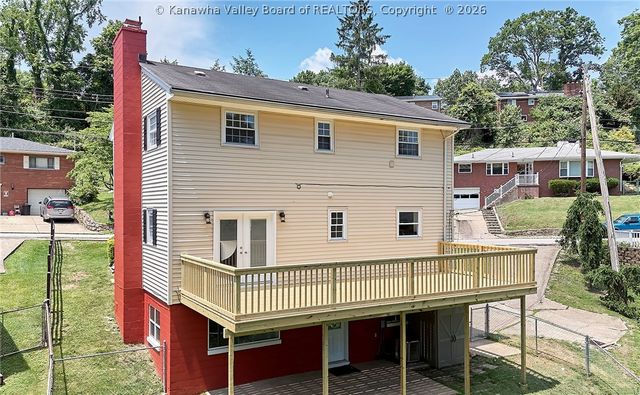 820 Carroll Road, Charleston, WV 25314