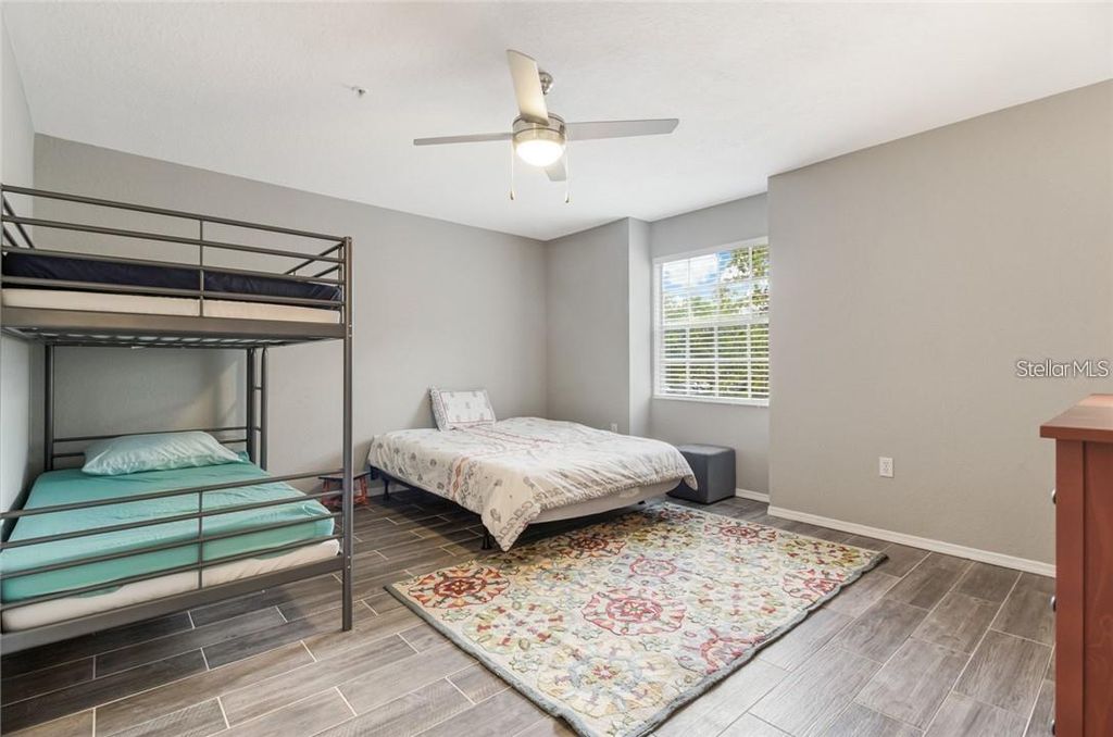 Image 12 of property listing at 13953 FAIRWAY ISLAND DRIVE 621, Orlando, FL 32837