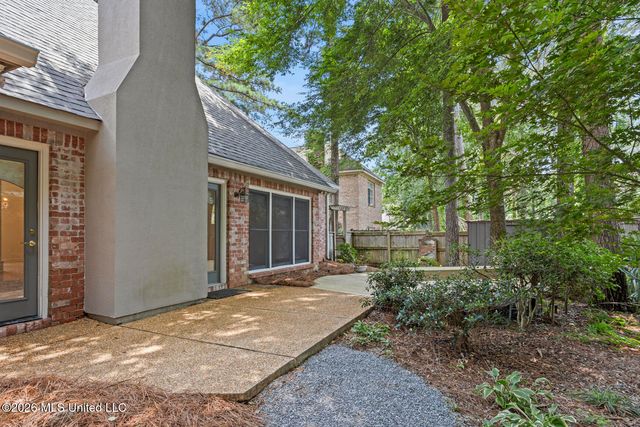 607 Wendover Way, Ridgeland, MS 39157