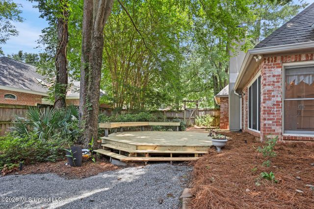 607 Wendover Way, Ridgeland, MS 39157