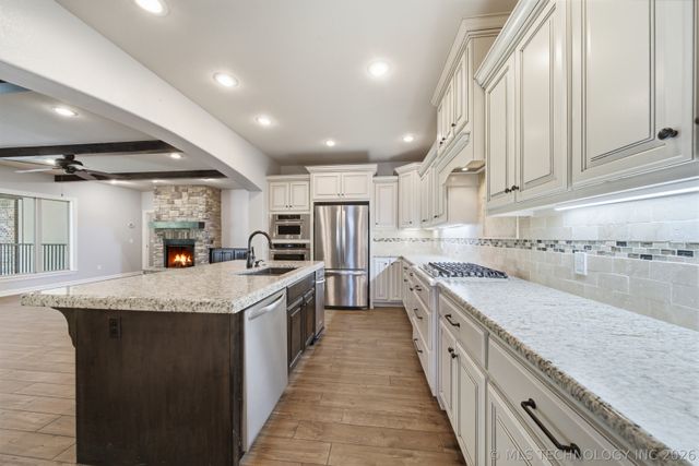 3310 Harbour Town Place, Claremore, OK 74018