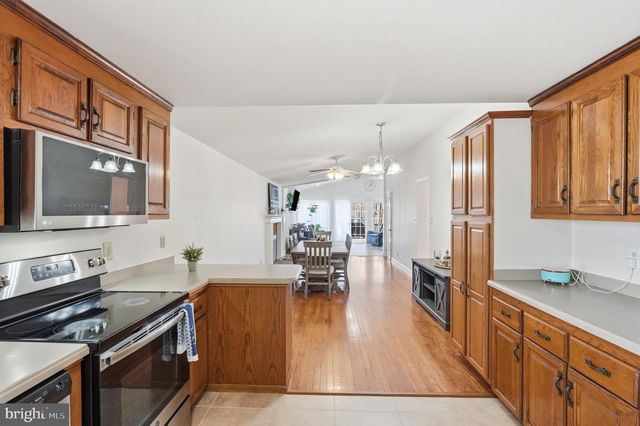 308 WESTOVER PKWY, Locust Grove, VA 22508