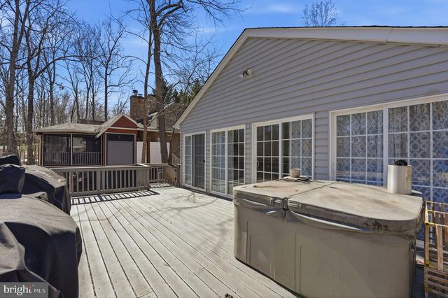 308 WESTOVER PKWY, Locust Grove, VA 22508